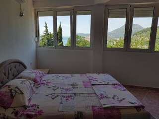 Гостевой дом Guest House Dragomir Сутоморе Апартаменты с видом на море-8